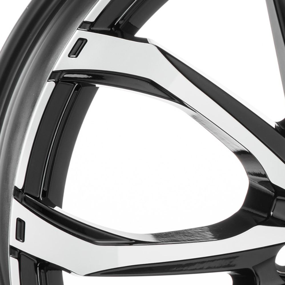 21 Inch MSW (by OZ) 48 Black Polished Alloy Wheels