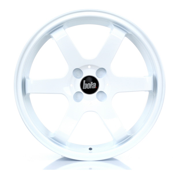 19" Bola B1 White Alloy Wheels