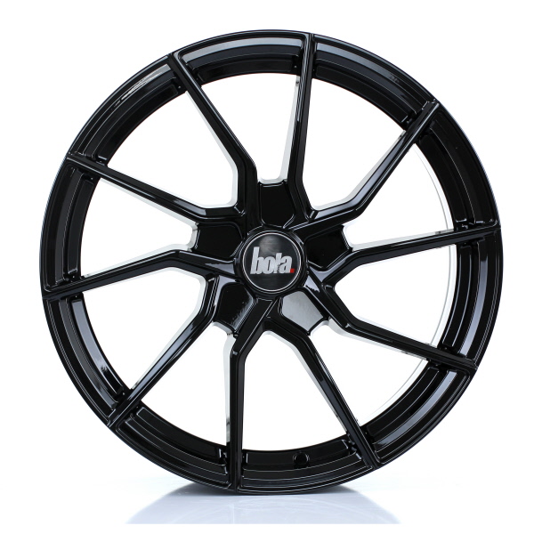 19 Inch Bola B25 Gloss Black Alloy Wheels