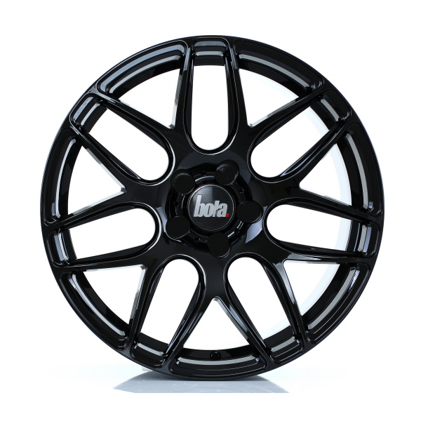 18 Inch Bola B8R Gloss Black Alloy Wheels